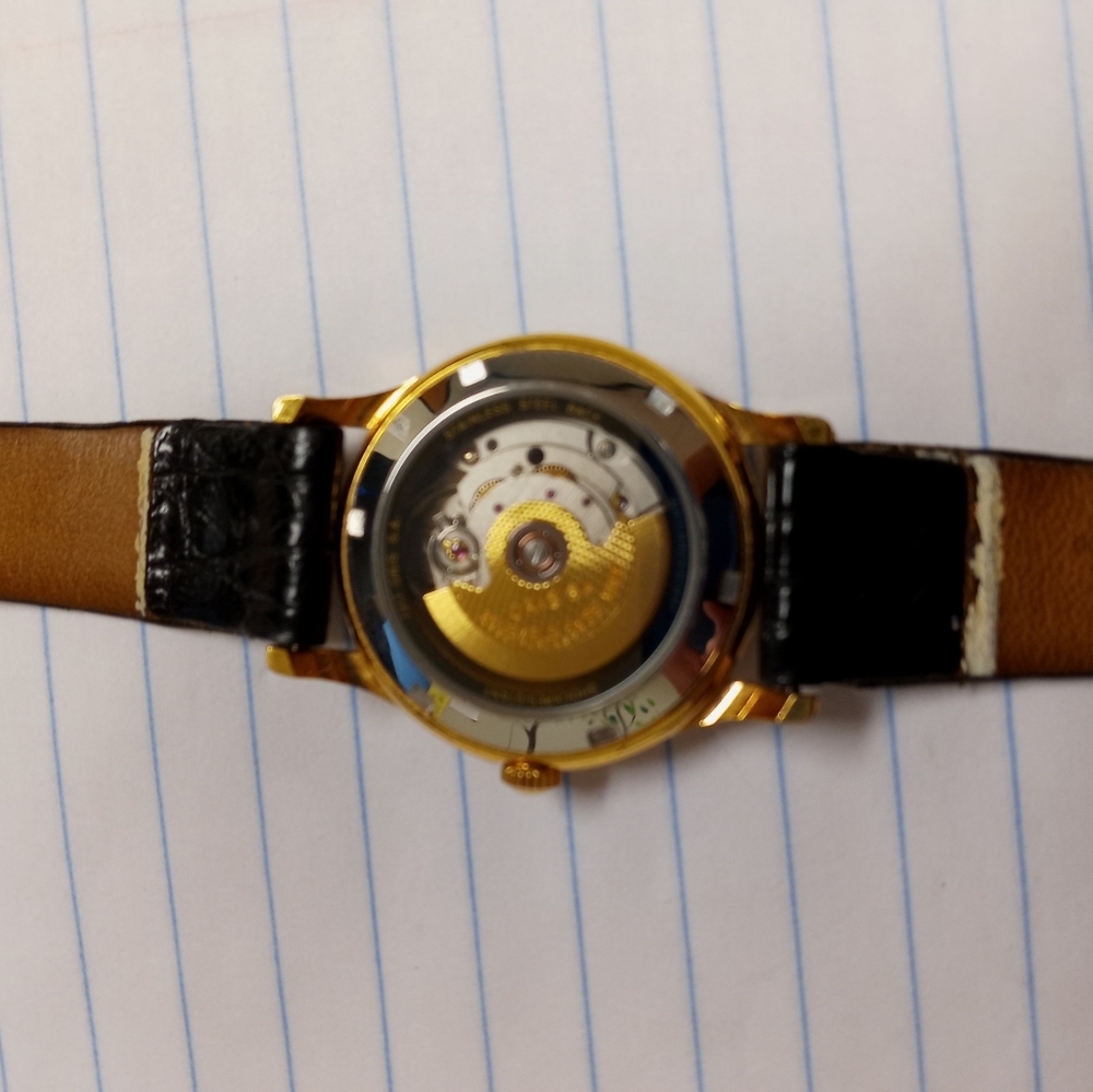 Oris 7317 date in gold